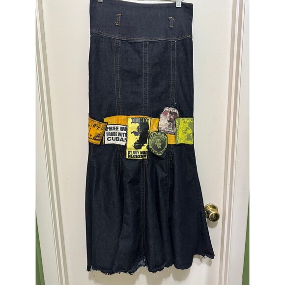 BISOU BISOU MICHELLE BOHBOT SPECIAL EDITION DENIM NATTY REBEL SKIRT size 2 - Picture 1 of 10